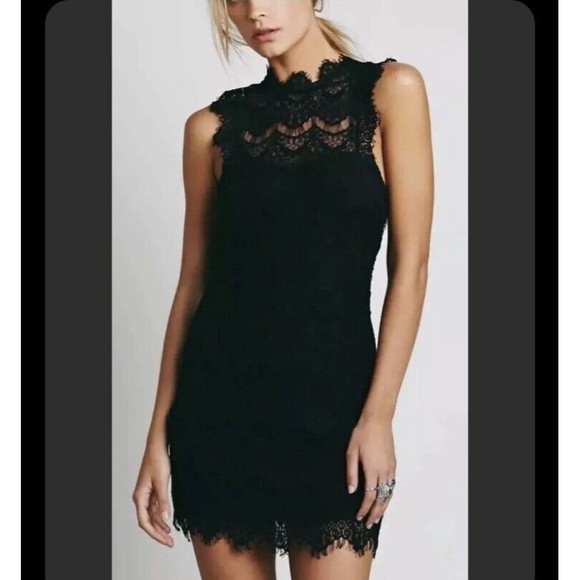 Free People Dresses & Skirts - Free People Daydream Black Lace Open Back Bodycon Dress Size XS Retail $98 EUC
